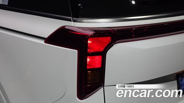 Kia Carnival (IV) HEV 9seater Nobless 2025 — фото 23