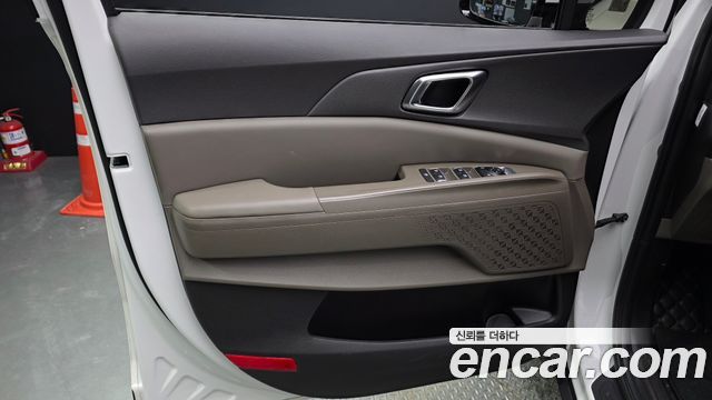 Kia Carnival (IV) HEV 9seater Nobless 2025 — фото 24