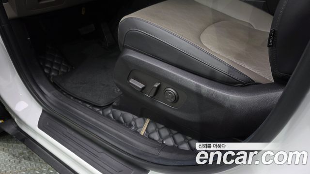 Kia Carnival (IV) HEV 9seater Nobless 2025 — фото 34