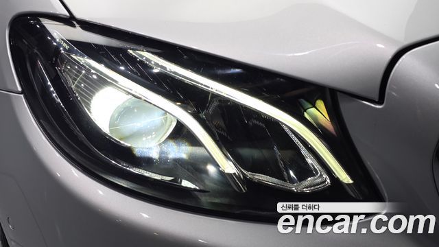 Mercedes-Benz E-Class (W213) E300 Avantgarde 2019 — фото 22