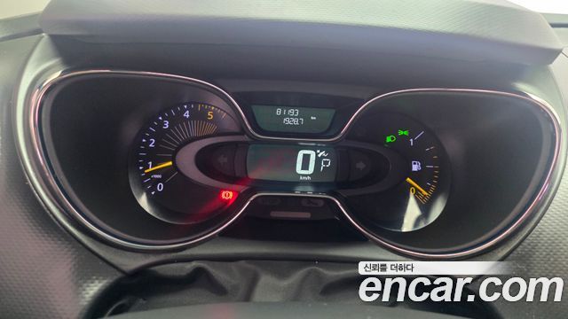Renault Korea QM3 RE 2015 — фото 10