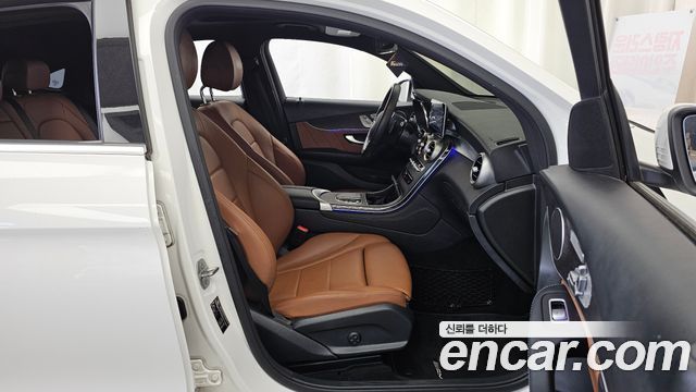 Mercedes-Benz GLC-Class (X253) GCL300 4MATIC Coupe 2020 — фото 11