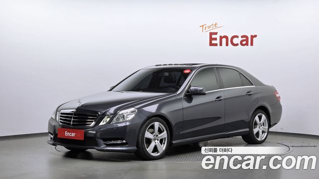 Mercedes-Benz E-Class (W212) E220 CDI Avantgarde