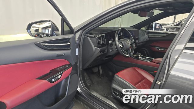 Lexus NX350h (II) Premium 2023 — фото 10