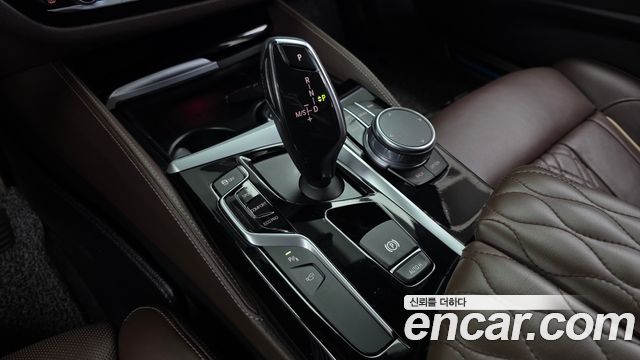 BMW 5 Series (G30) 530i M Sport Package Plus 2018 — фото 9