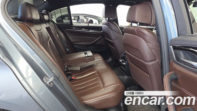 BMW 5 Series (G30) 530i M Sport Package Plus 2018 — фото 12