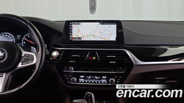 BMW 5 Series (G30) 530i M Sport Package Plus 2018 — фото 14
