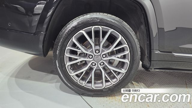 Jeep Grand Cherokee (WL) L 3.6 Summit Reserve 2021 — фото 5