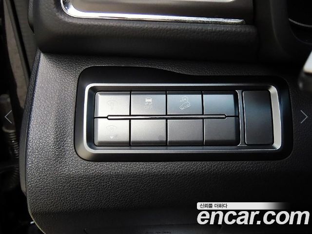 KG Mobility (SsangYong) Very New Tivoli Gasoline 1.5 2WD V1 2020 — фото 17