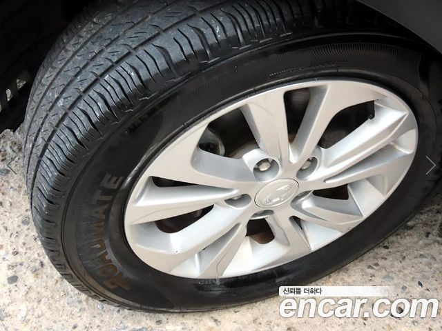 KG Mobility (SsangYong) Very New Tivoli Gasoline 1.5 2WD V1 2020 — фото 23
