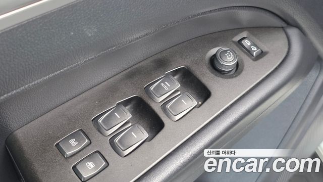 KG Mobility (SsangYong) Rexton Sports Khan Diesel 2.2 4WD Professional X (5-Link) 2019 — фото 12