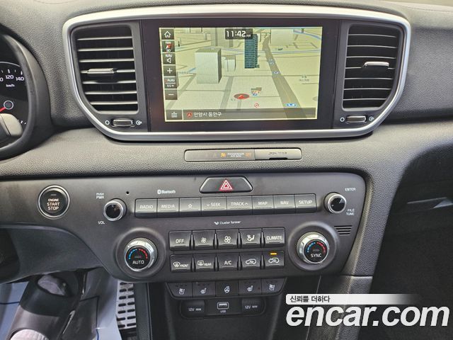 Kia Sportage The Bold Diesel 1.6 2WD Prestige 2020 — фото 17