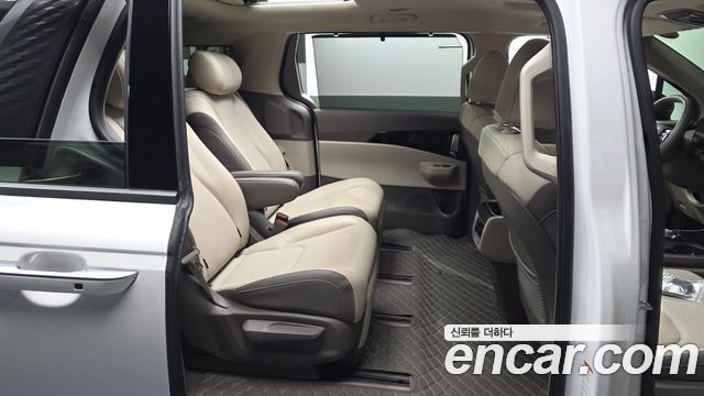 Kia Carnival (IV) Diesel 7-Seater Gravity 2025 — фото 11