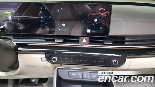 Kia Carnival (IV) Diesel 7-Seater Gravity 2025 — фото 13