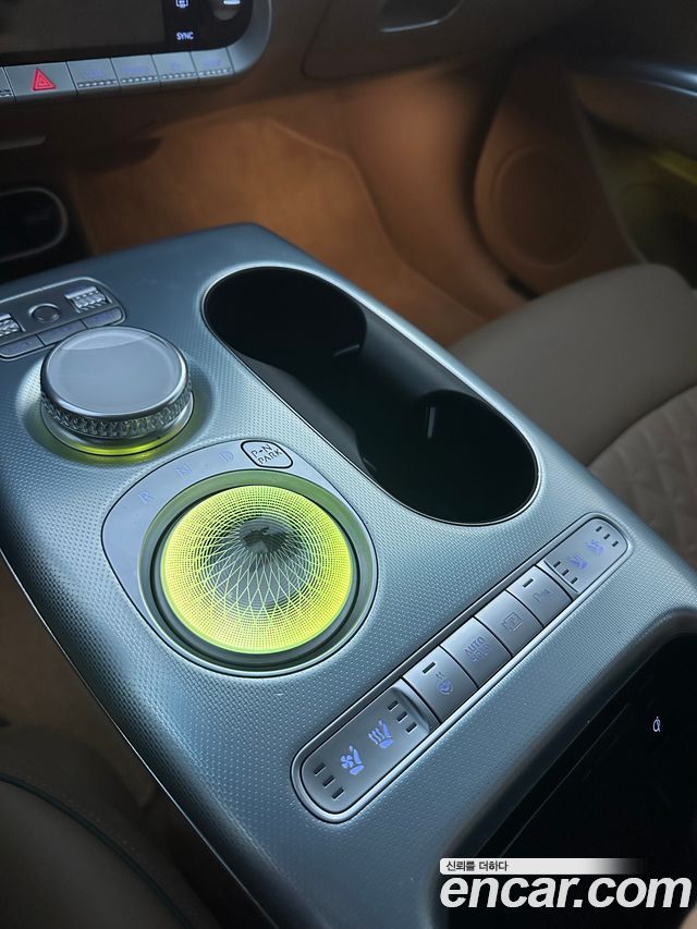 Genesis GV60 Standard 2022 — фото 4