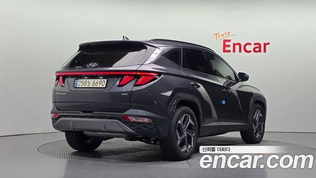 Hyundai Tucson (NX4) Gasoline 1.6 Turbo 4WD Inspiration 2022 — фото 2