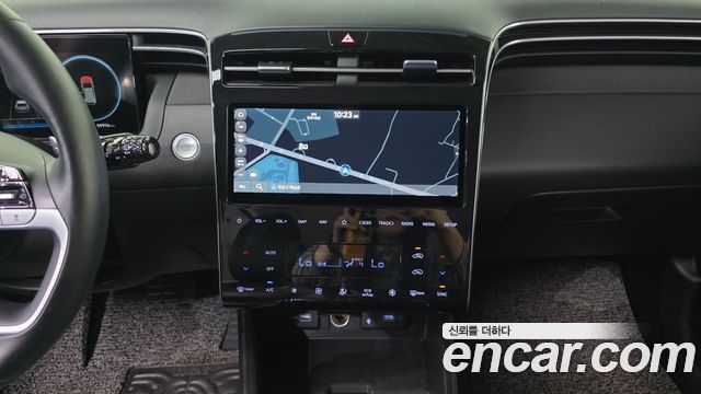 Hyundai Tucson (NX4) Gasoline 1.6 Turbo 4WD Inspiration 2022 — фото 14