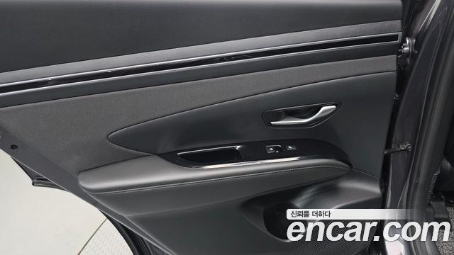 Hyundai Tucson (NX4) Gasoline 1.6 Turbo 4WD Inspiration 2022 — фото 25