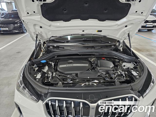 BMW X1 (U11) xDrive 20i xLine 2025 — фото 6