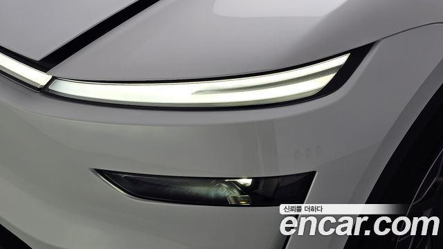 Tesla Model Y L Long Range AWD 2026 — фото 22