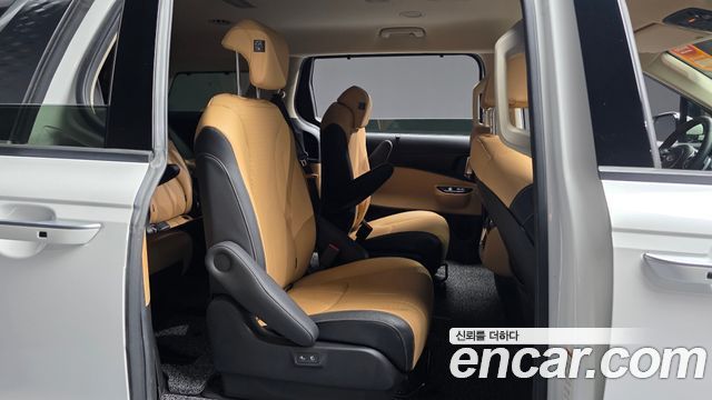 Kia Carnival (IV) Gasoline 9-Seater Noblesse 2021 — фото 12