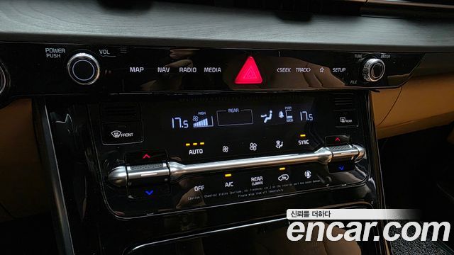 Kia Carnival (IV) Gasoline 9-Seater Noblesse 2021 — фото 16