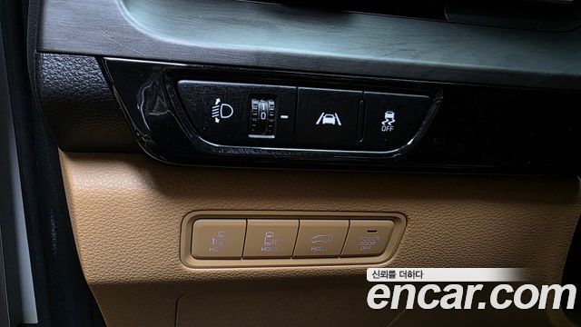 Kia Carnival (IV) Gasoline 9-Seater Noblesse 2021 — фото 28