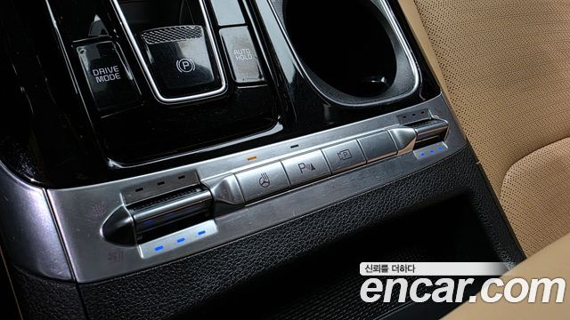 Kia Carnival (IV) Gasoline 9-Seater Noblesse 2021 — фото 32