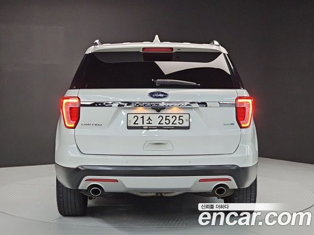 Ford Explorer 2.3 Limited 4WD 5th 2017 — фото 3