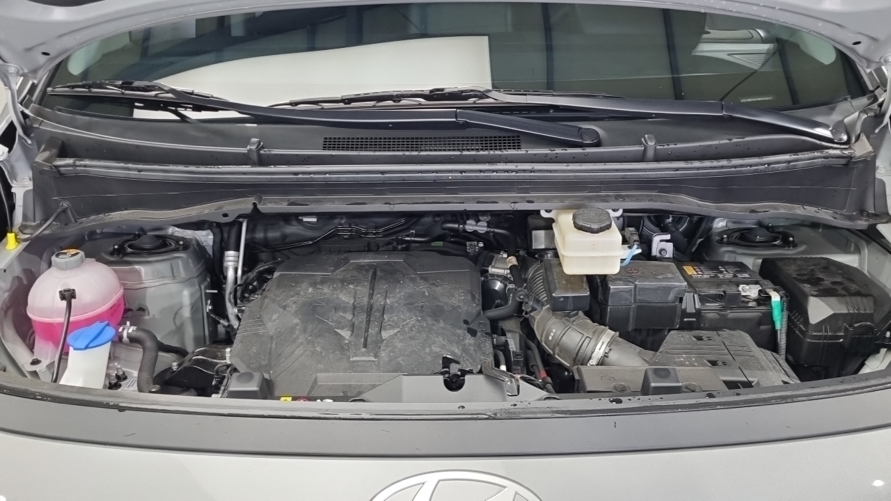 Hyundai Staria L3.5 Tourer 11-Seater Smart 2026 — фото 6