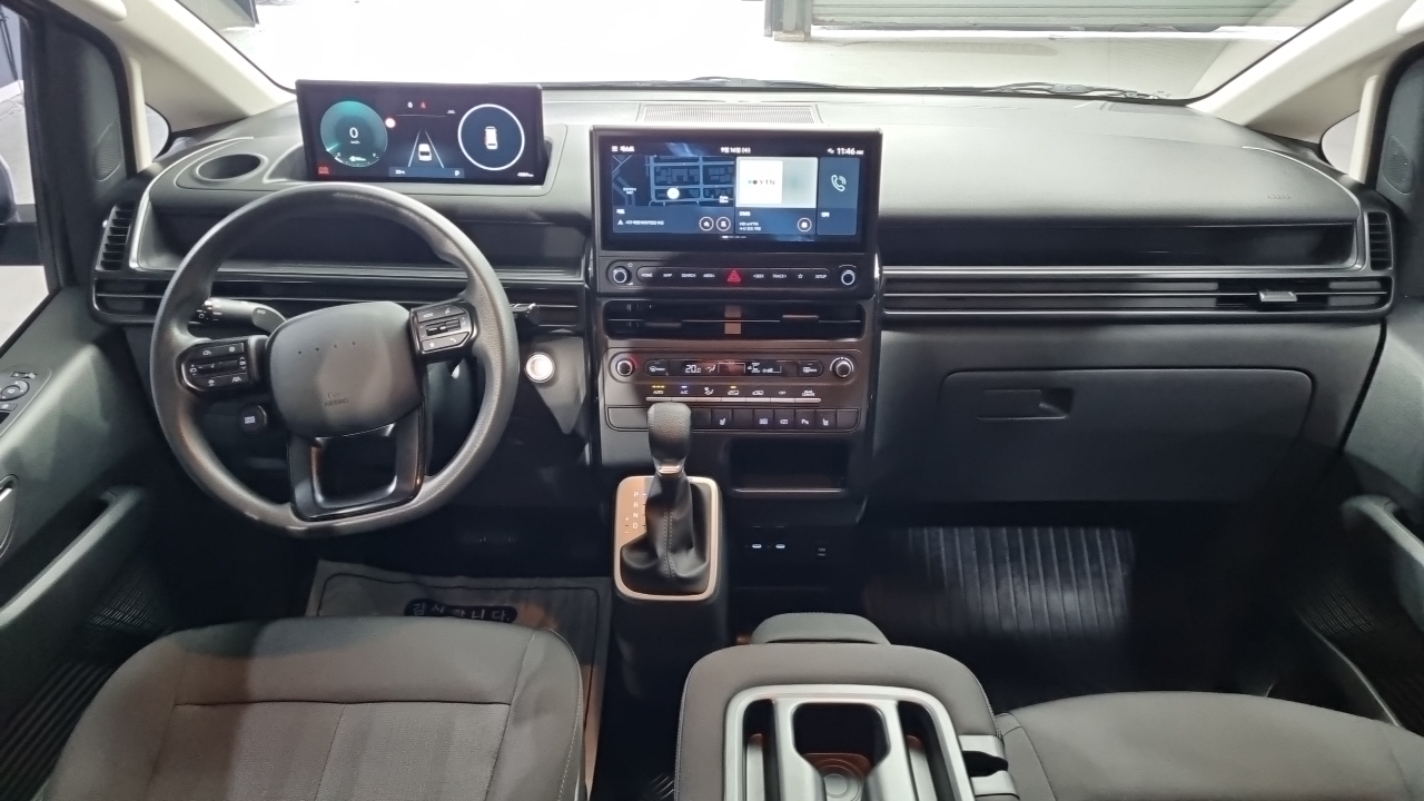 Hyundai Staria L3.5 Tourer 11-Seater Smart 2026 — фото 7