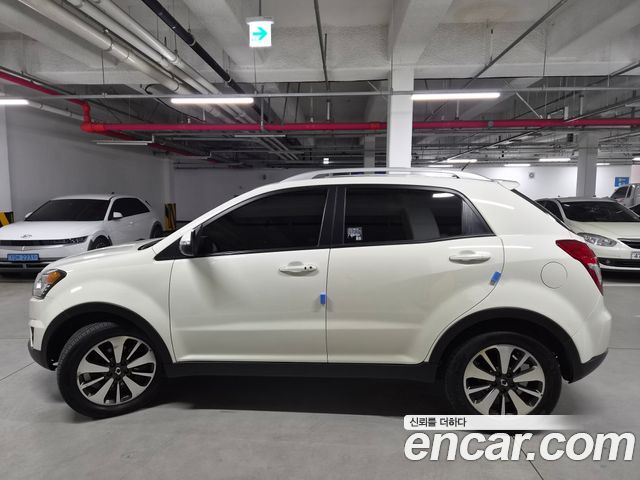 KG Mobility (SsangYong) Korando C 2.0 Advanture 60th Edition 2WD 2015 — фото 8