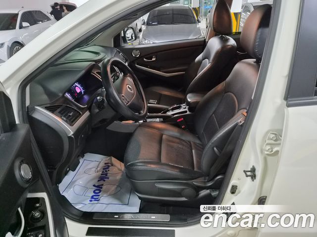 KG Mobility (SsangYong) Korando C 2.0 Advanture 60th Edition 2WD 2015 — фото 12