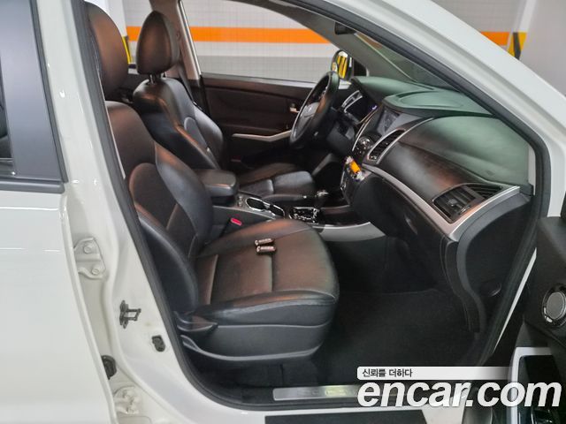 KG Mobility (SsangYong) Korando C 2.0 Advanture 60th Edition 2WD 2015 — фото 15