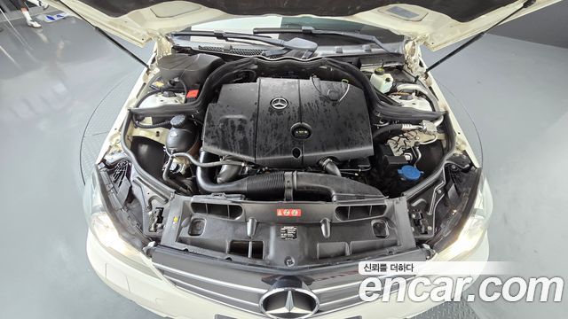 Mercedes-Benz C-Class (W204) C220 CDI 4MATIC Edition C 2014 — фото 6