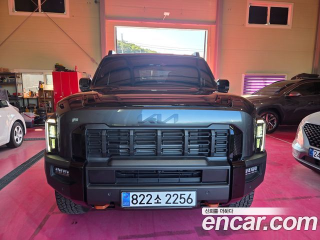 Kia Tasman 2.5T Gasoline 4WD X-Pro 2026 — фото 3