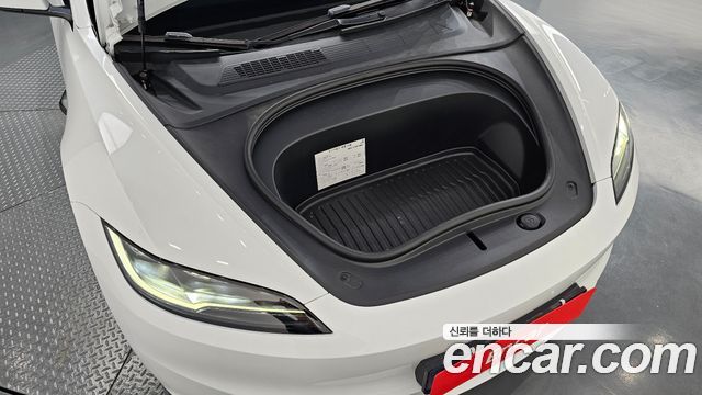 Tesla Model 3 Long Range AWD 2024 — фото 6