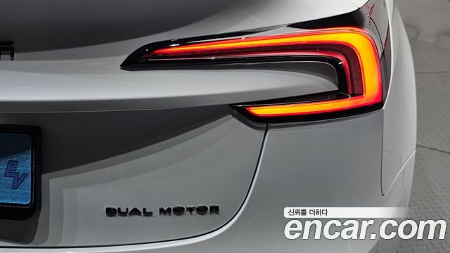 Tesla Model 3 Long Range AWD 2024 — фото 23