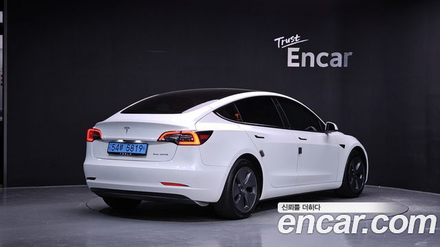 Tesla Model 3 Long Range AWD 2022 — фото 2