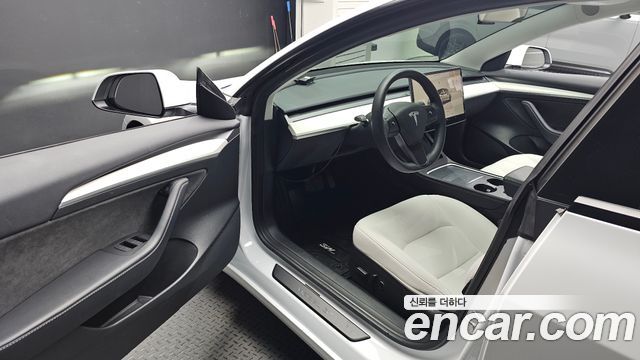 Tesla Model 3 Long Range AWD 2022 — фото 10