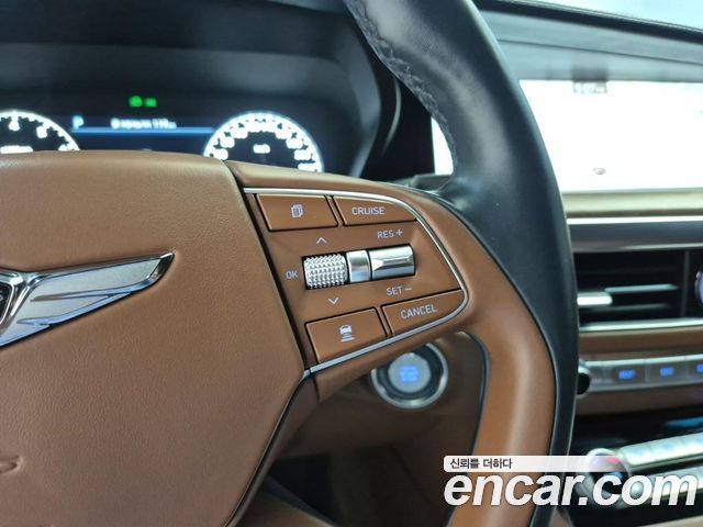 Genesis G90 5.0 AWD Limousine Prestige 2021 — фото 19