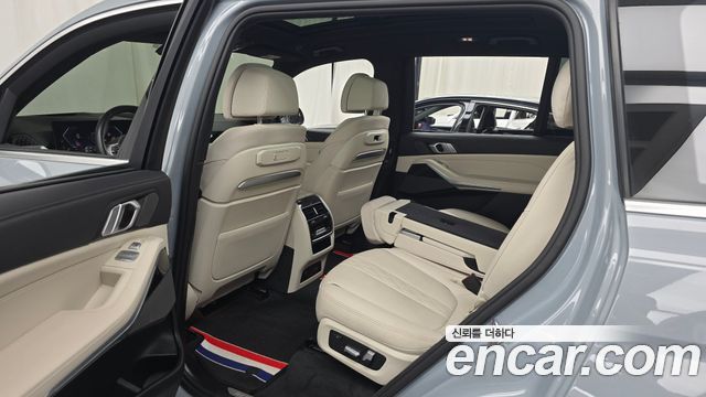 BMW X7 (G07) xDrive 40i M Sport 7STR 2024 — фото 18