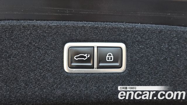 Genesis G90 (RS4) Gasoline 3.5 Turbo AWD 2025 — фото 18