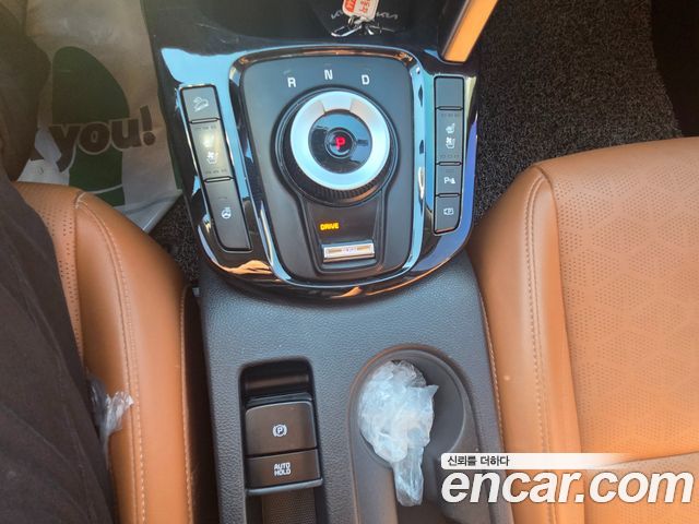 Kia Seltos Gasoline 1.6 Turbo 2WD Signature 2024 — фото 19