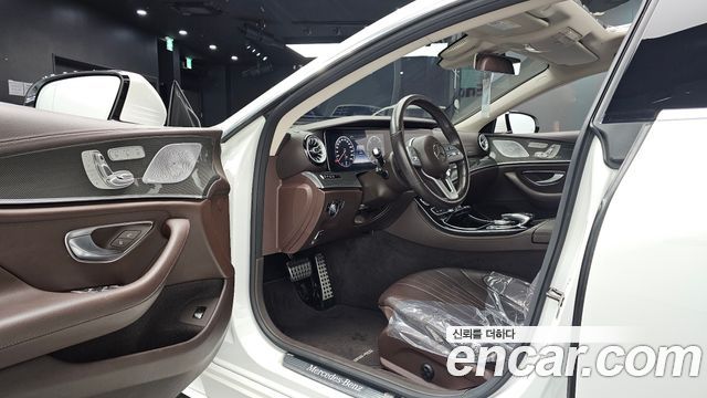 Mercedes-Benz CLS-Class (C257) CLS400d 4MATIC AMG Line 2019 — фото 10