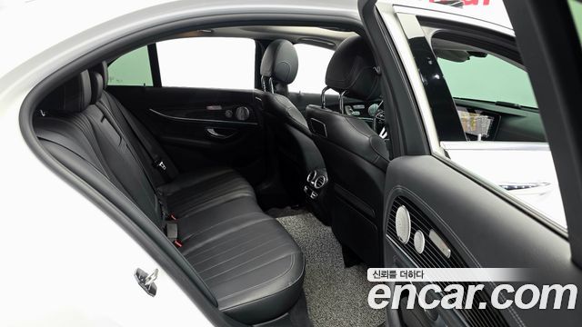 Mercedes-Benz E-Class (W213) E450 4MATIC Exclusive 2020 — фото 11