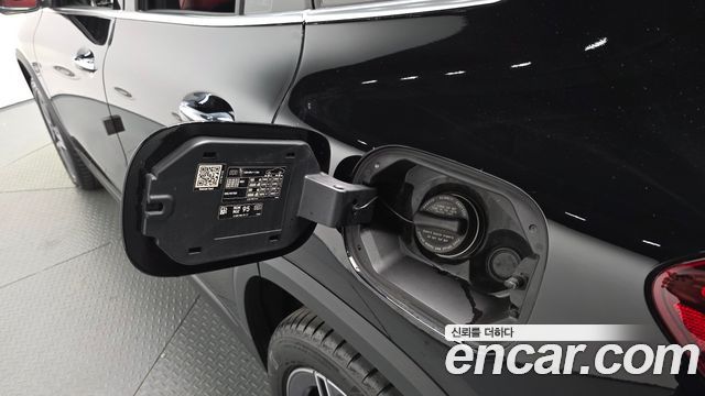 Mercedes-Benz GLA-Class (H247) GLA250 4MATIC 2023 — фото 30