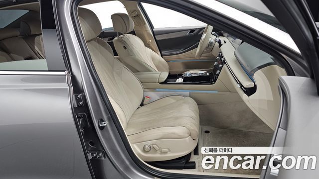 Genesis G80 (RG3) Gasoline 2.5 Turbo AWD 2025 — фото 26
