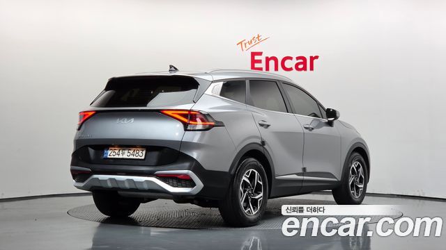 Kia Sportage (V) Gasoline 1.6 Turbo 2WD Prestige 2022 — фото 2
