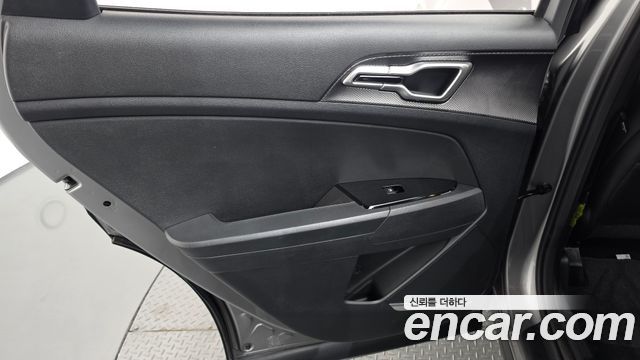 Kia Sportage (V) Gasoline 1.6 Turbo 2WD Prestige 2022 — фото 25